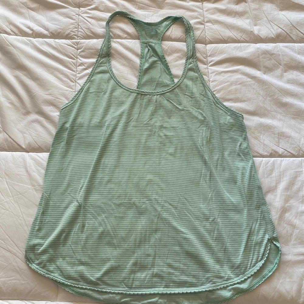 Lululemon 105F singlet Mint